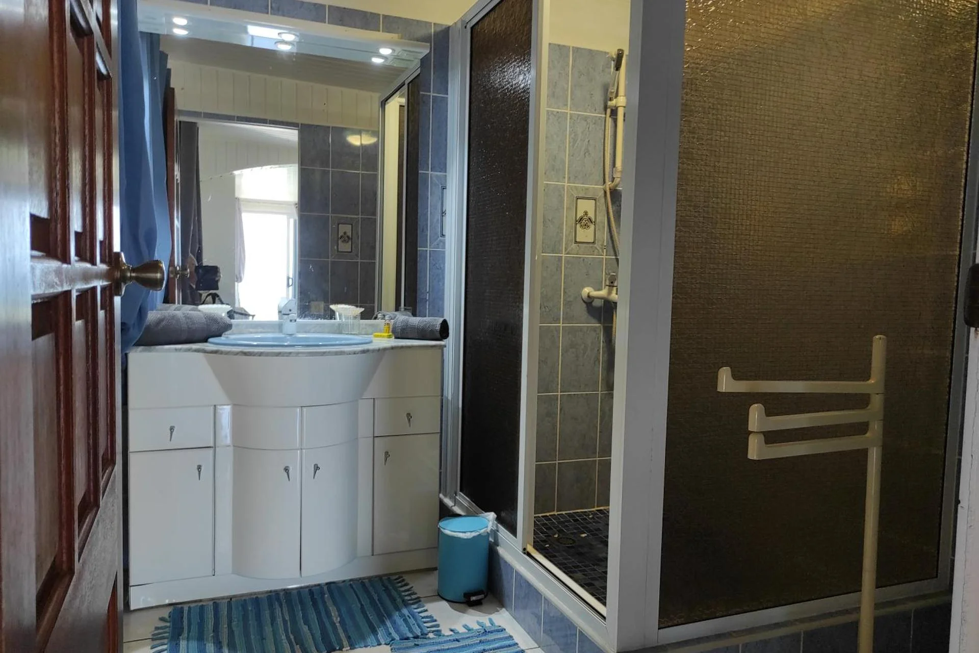 Mahina's Lodge
